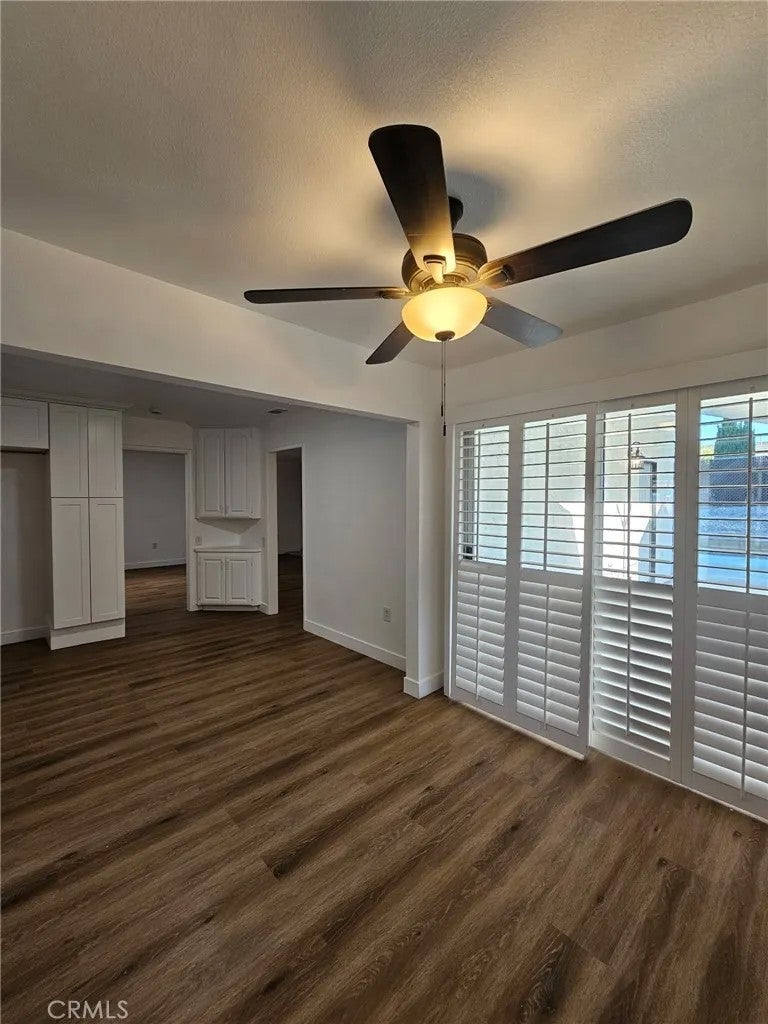 26065 Chambers