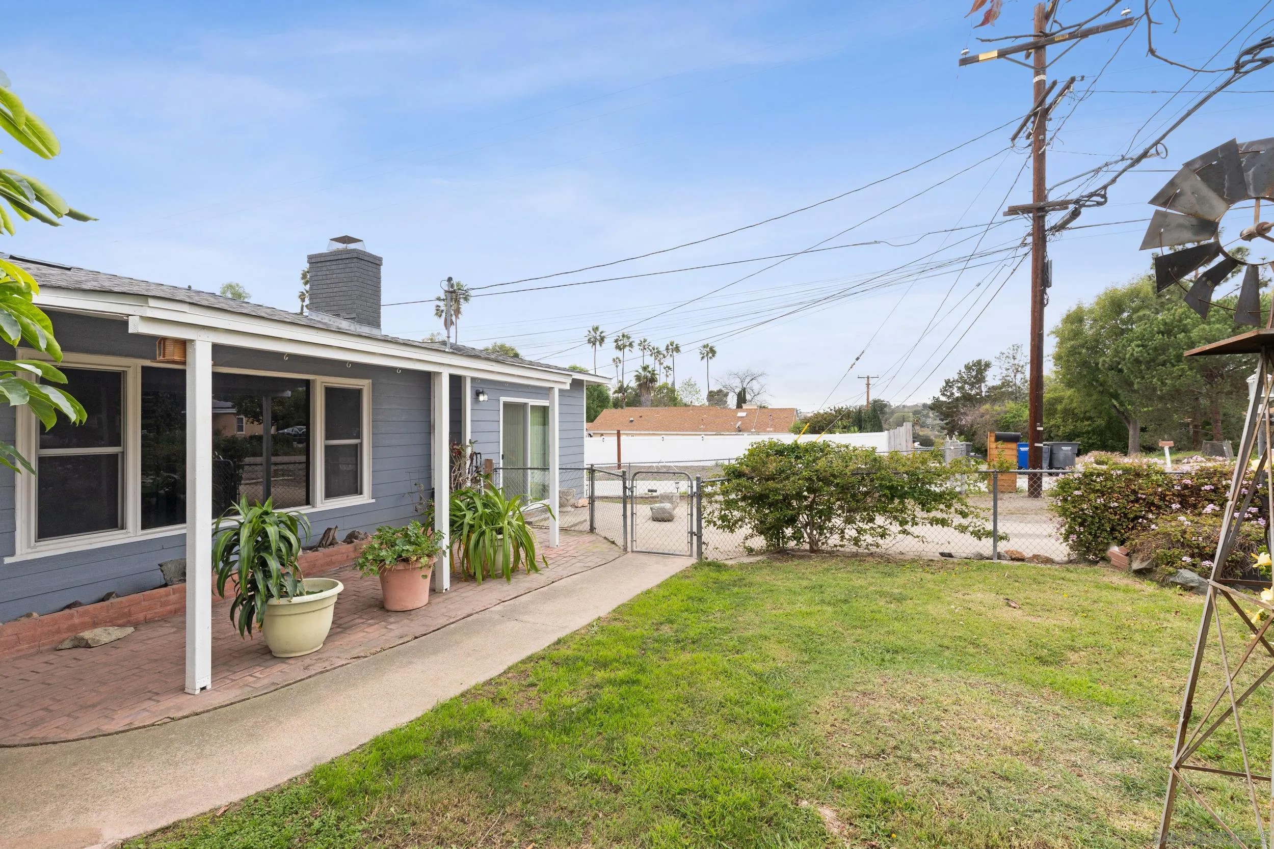 9969 Sierra Madre Rd