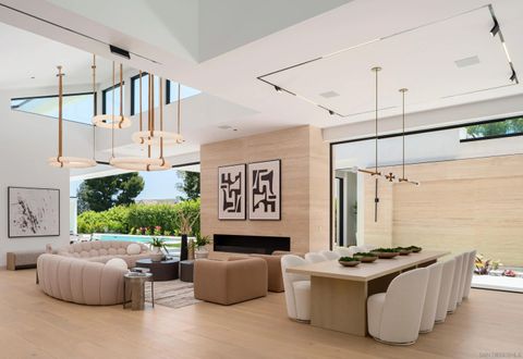 Tiny photo for 6283 La Jolla Scenic Drive S Dr, San Diego, CA 92037 (MLS # 250043137)