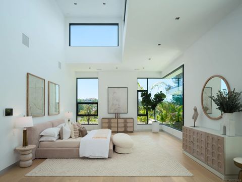 Tiny photo for 6283 La Jolla Scenic Drive S Dr, San Diego, CA 92037 (MLS # 250043137)