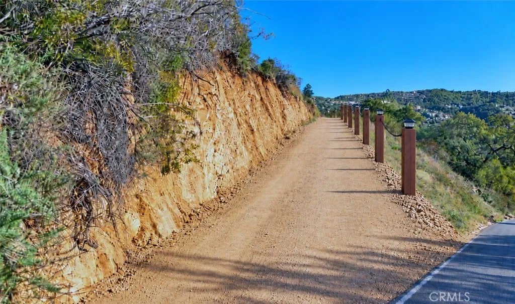 Photo of 25 Vuelta Grande, Temecula, CA 92590 (MLS # SW26225591)