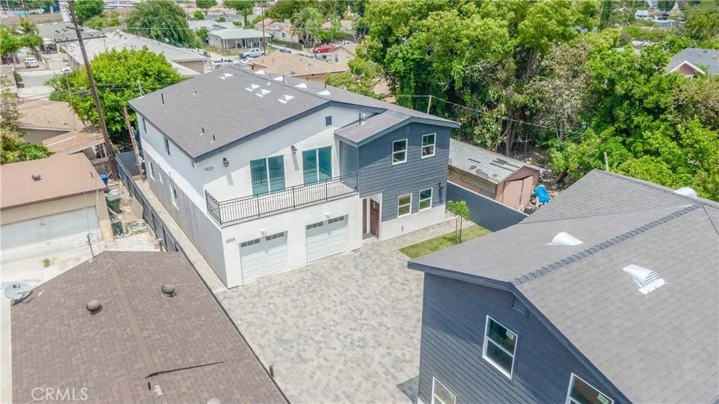 Photo of 6823 Live Oak St, Bell Gardens, CA 90201 (MLS # DW25278360)