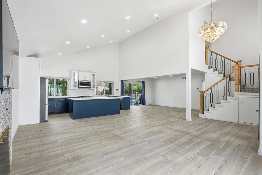 1668 Spanish Oak Pl