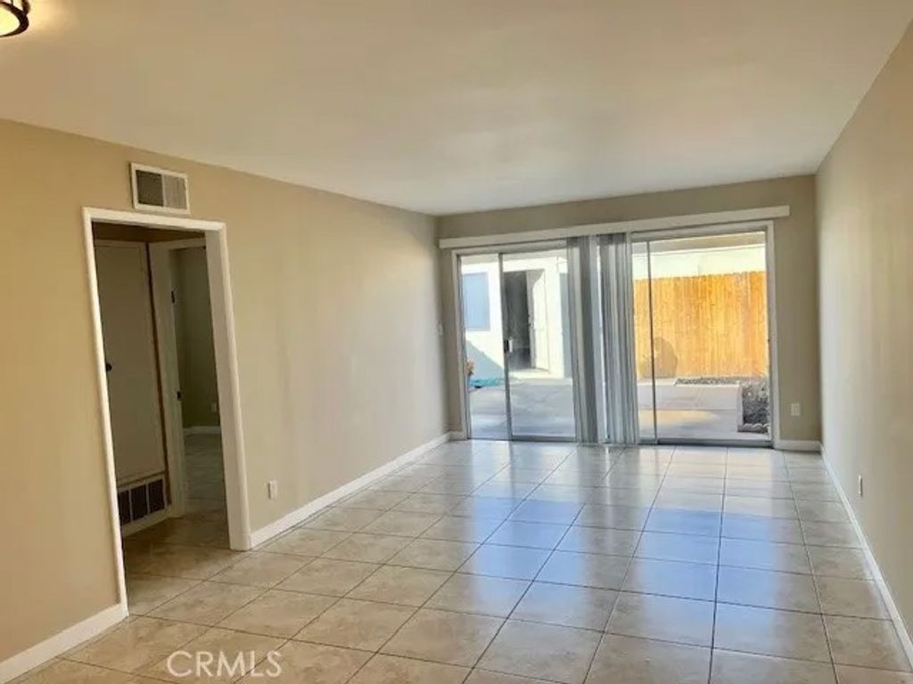 Photo of 75 W Fiesta Grn, Port Hueneme, CA 93041 (MLS # SR26044110)