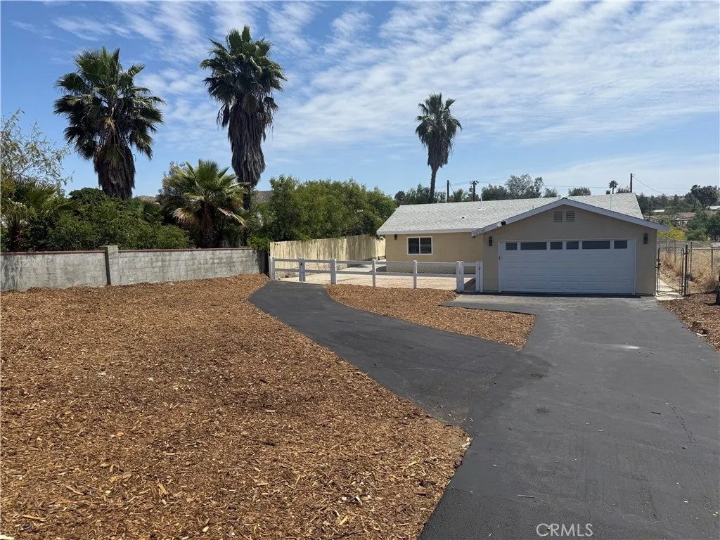 Photo of 28330 Hampshire Drive, Menifee, CA 92587 (MLS # IG26092987)