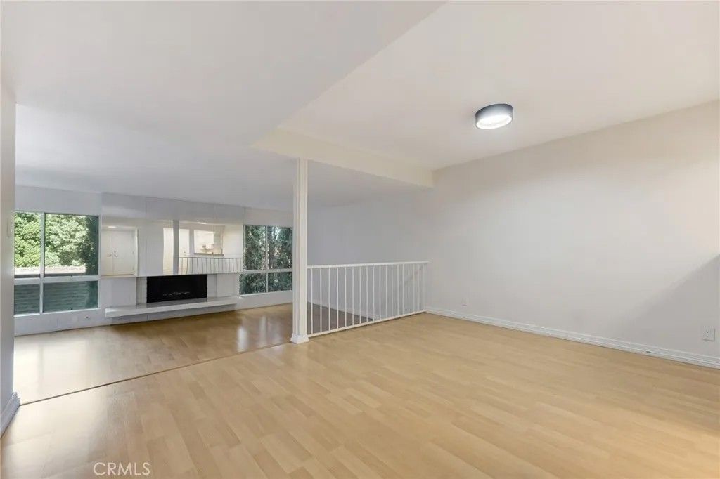 Photo of 4807 Woodley Avenue #208, Encino, CA 91436 (MLS # SR26042281)