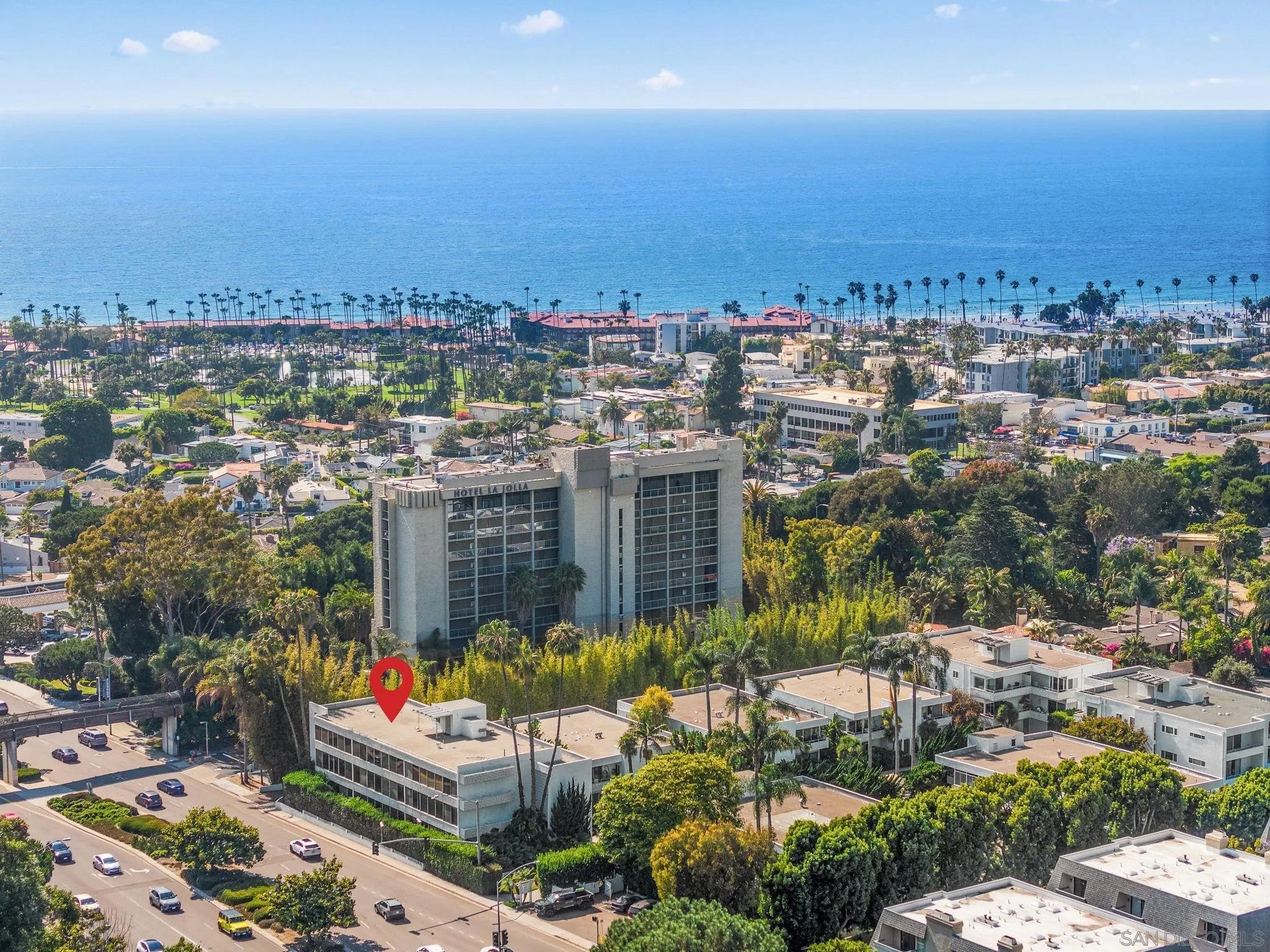 2352 Torrey Pines Rd Unit 9