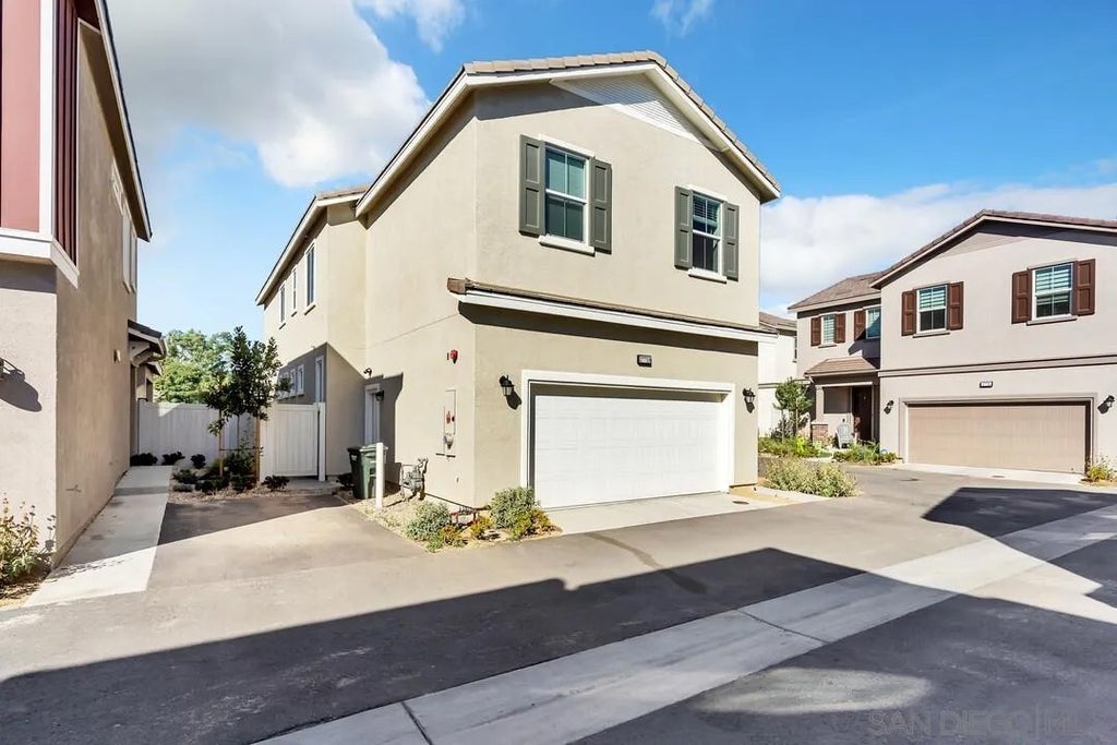 Photo of 27759 Old Dairy Way, Valley Center, CA 92082 (MLS # 260015347)