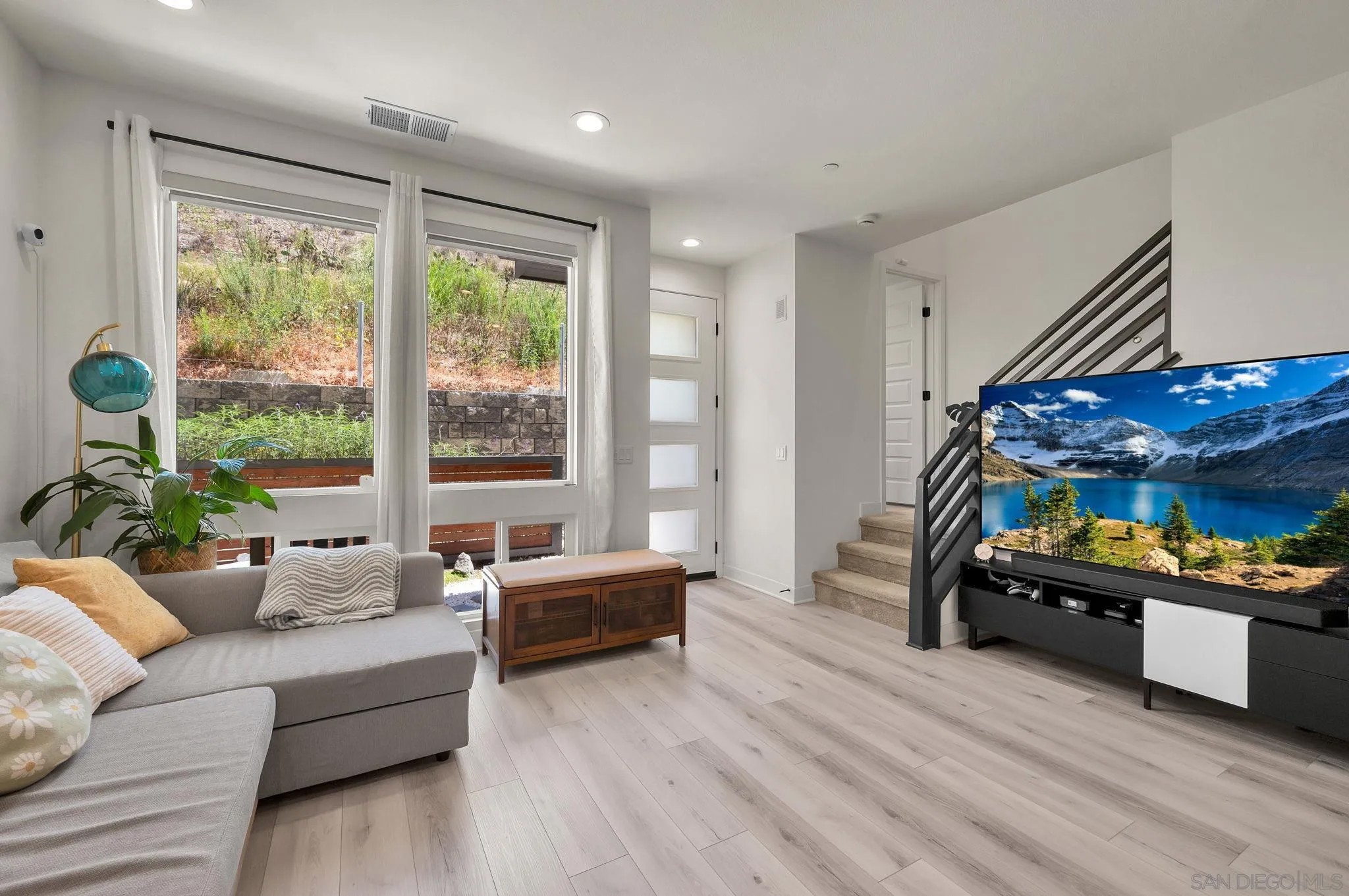 9161 Hala Way