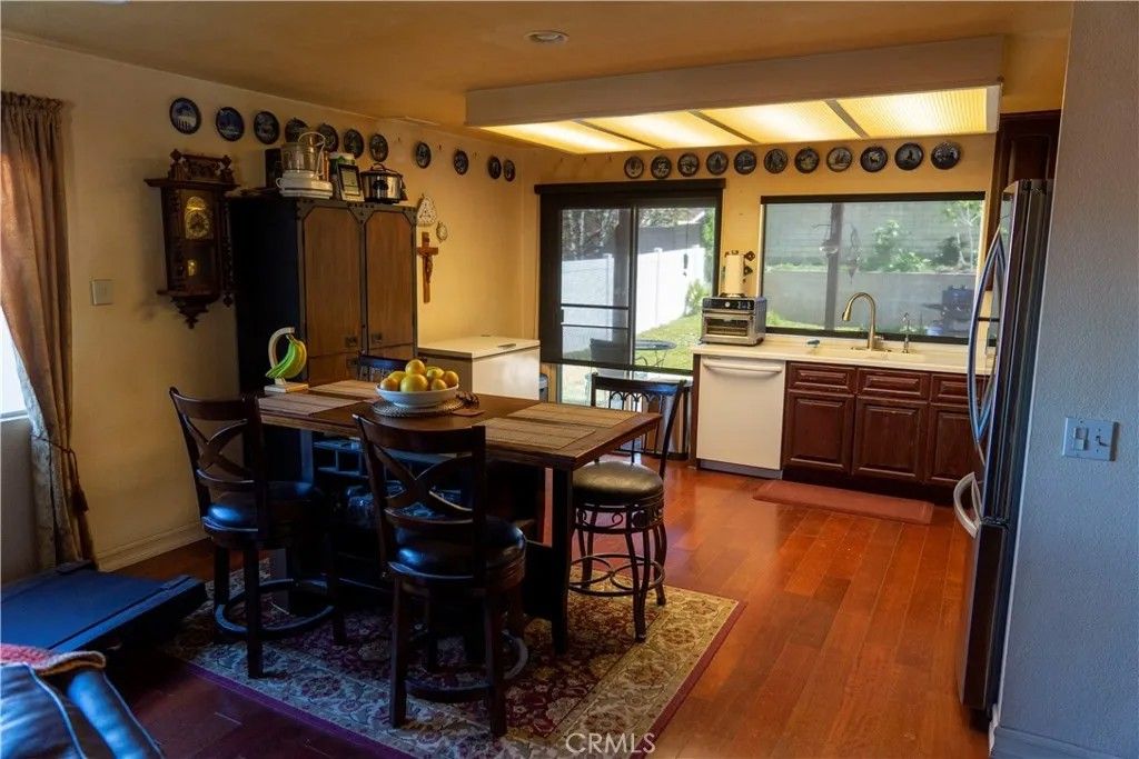 Photo of 312 N Prospectors Rd, Diamond Bar, CA 91765 (MLS # CV26047357)