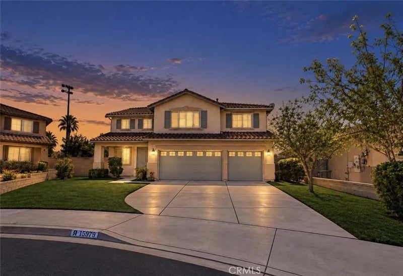 15979 Ludlow