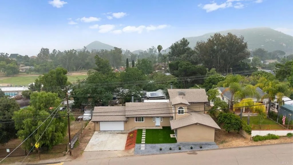 226 Lento Lane