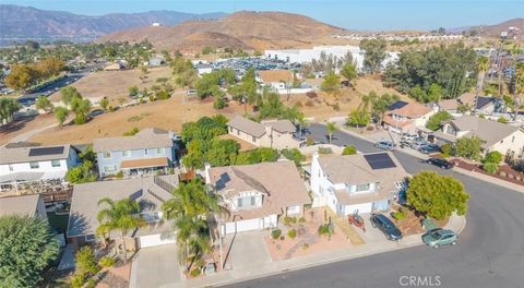 Tiny photo for 441 Avenue 10 Ave, Lake Elsinore, CA 92530 (MLS # IG25232618)