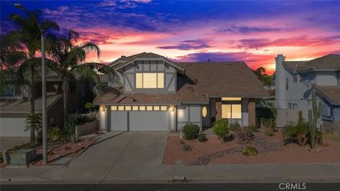 Photo of 441 Avenue 10 Ave, Lake Elsinore, CA 92530 (MLS # IG25232618)