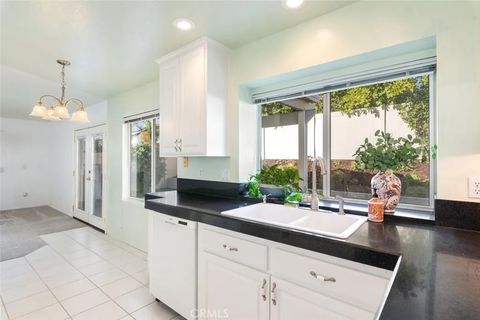 Tiny photo for 441 Avenue 10 Ave, Lake Elsinore, CA 92530 (MLS # IG25232618)