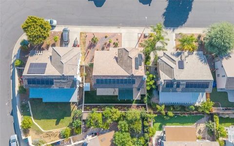 Tiny photo for 441 Avenue 10 Ave, Lake Elsinore, CA 92530 (MLS # IG25232618)
