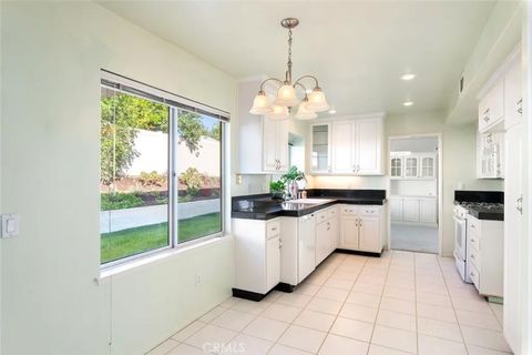 Tiny photo for 441 Avenue 10 Ave, Lake Elsinore, CA 92530 (MLS # IG25232618)