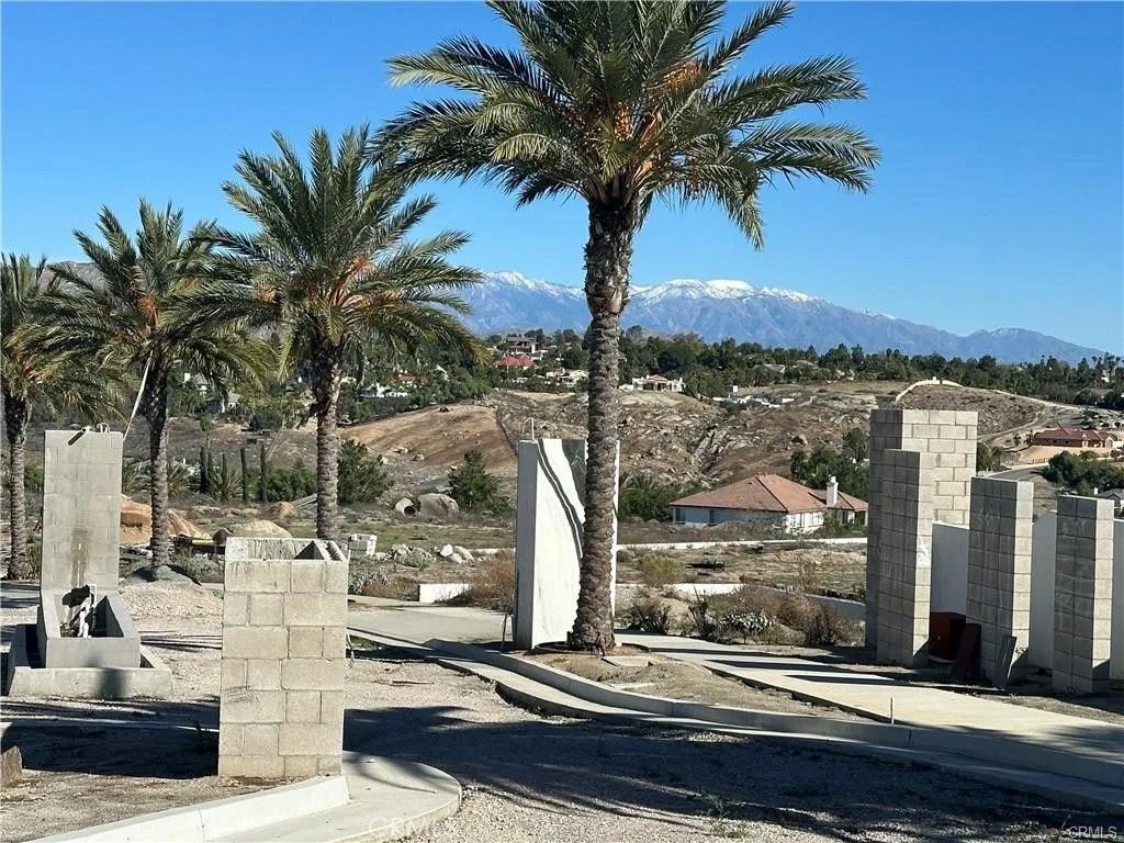 Photo of 7570 Spencer Ct, Riverside, CA 92506 (MLS # TR26021965)