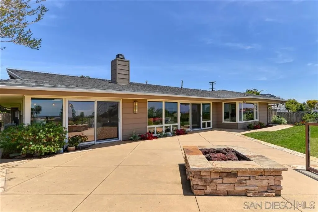 La Jolla, California 92037, United States, 4 Bedrooms Bedrooms, ,3 BathroomsBathrooms,Residential,Active,199591