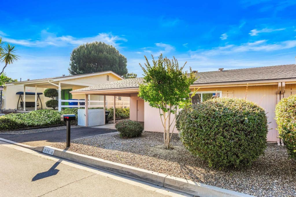 Photo of 1896 Fairway Park #A, Escondido, CA 92026 (MLS # 260012572)
