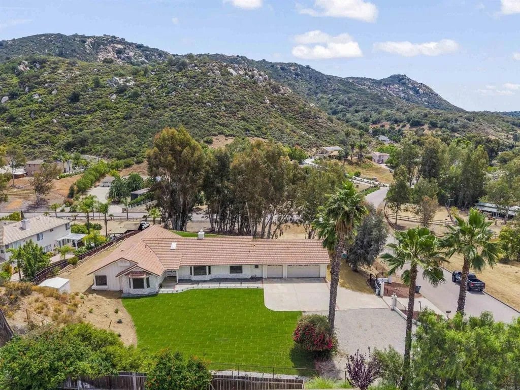 25945 Forest Drive