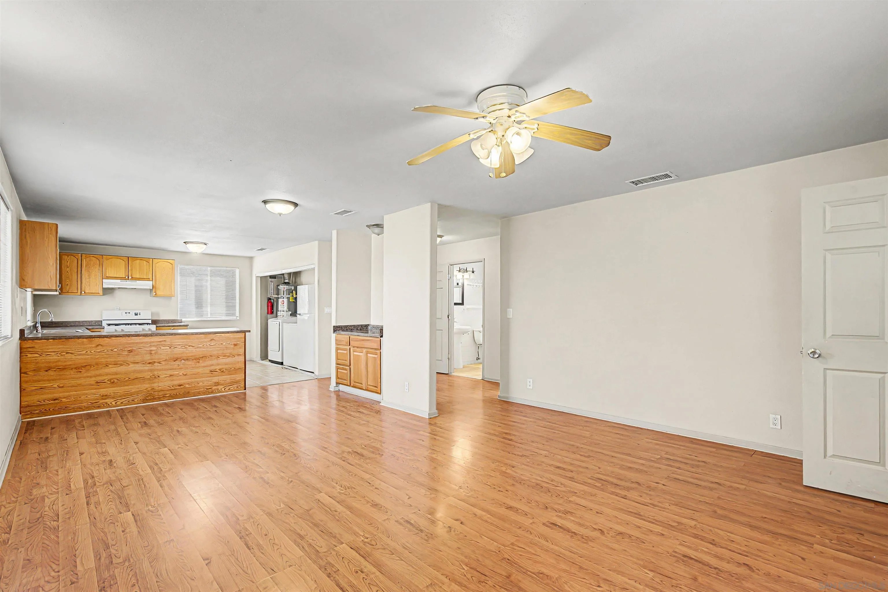 4397-4399 Swift Ave Unit #4397 / Unit #4399