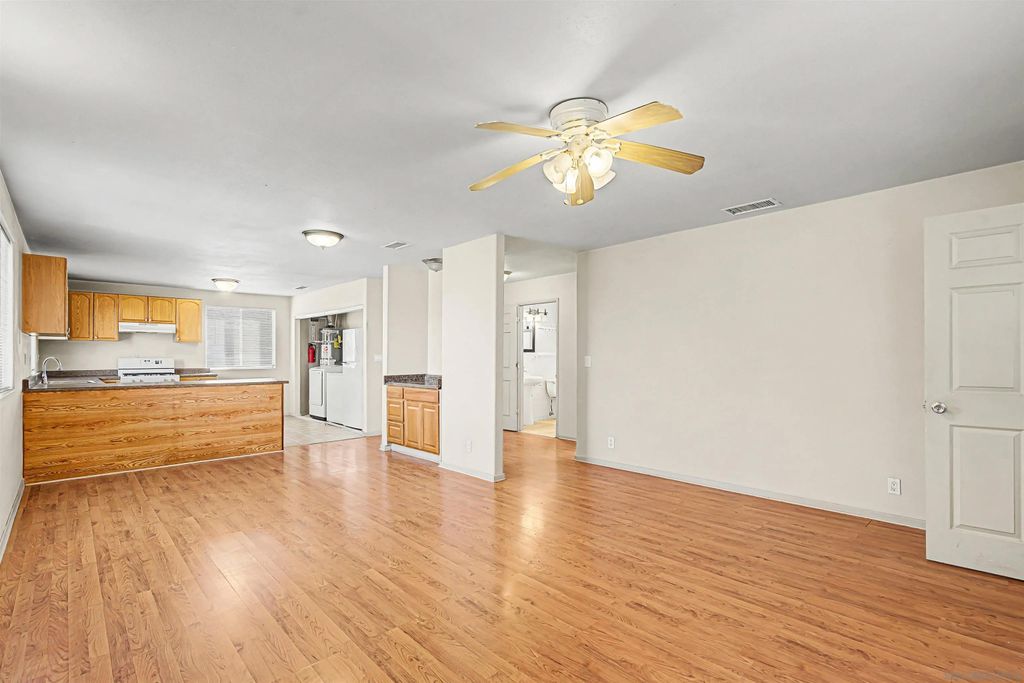 Photo of 4397 - 4399 Swift Ave #Unit 4397 / Unit 4, San Diego, CA 92104 (MLS # 260007524)