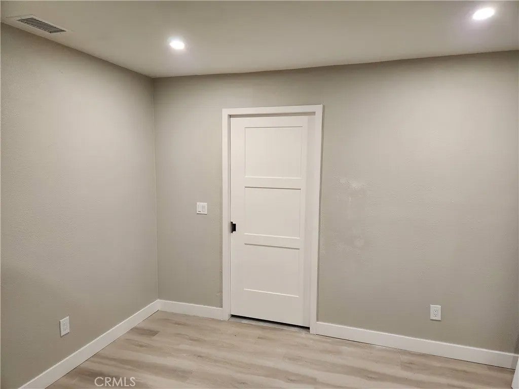 24650 Myrna