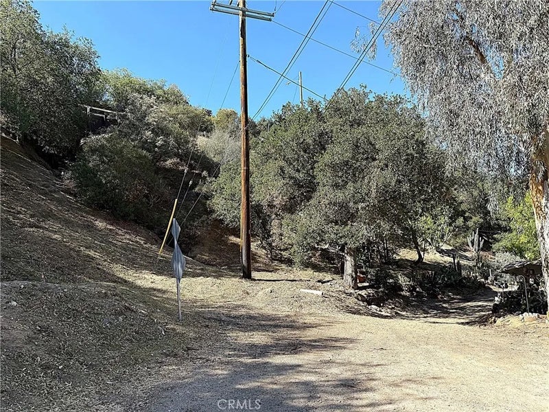 0 High Cliff Trail