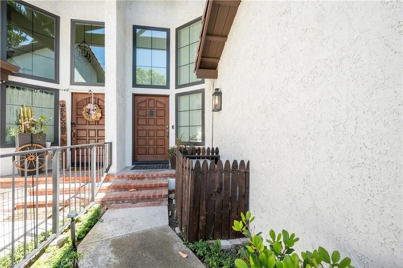 2782 Longwood Court