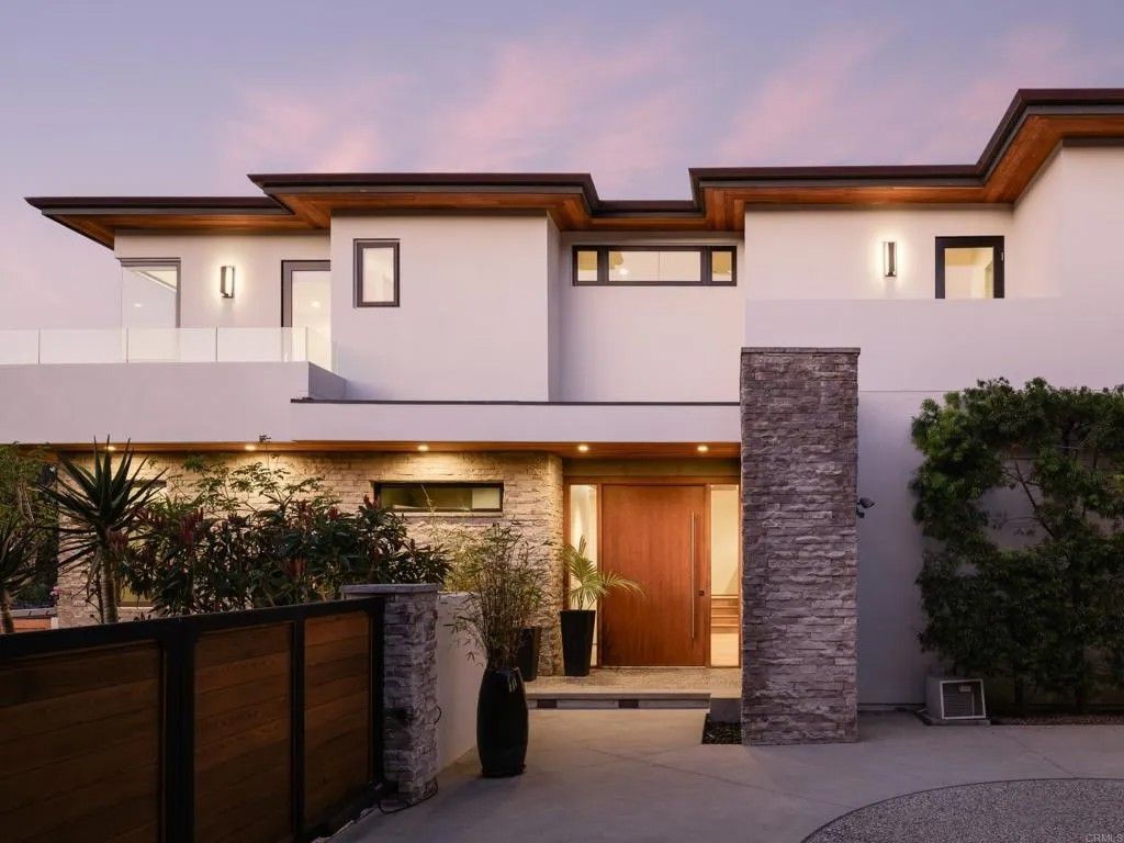 Photo of 6819 Paseo Laredo, La Jolla, CA 92037 (MLS # NDP2602462)