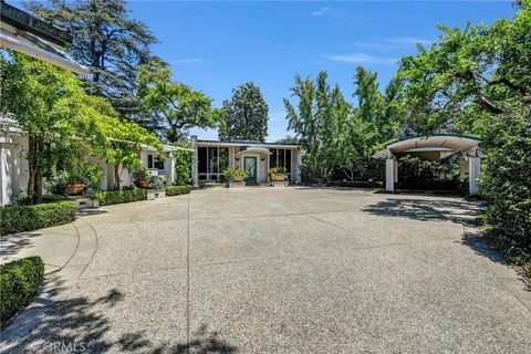 935 Hillcrest Place Pasadena CA 91106