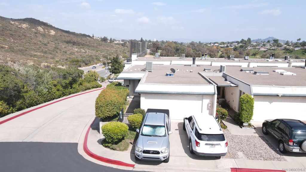 Photo of 6993 Caminito Curva, San Diego, CA 92119 (MLS # 260010807)