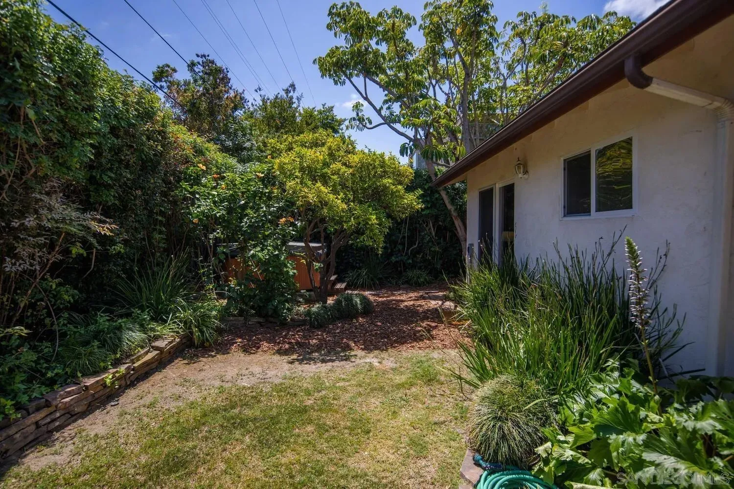 Coronado, California 92118, United States, 3 Bedrooms Bedrooms, ,4 BathroomsBathrooms,Residential,Pending,118073