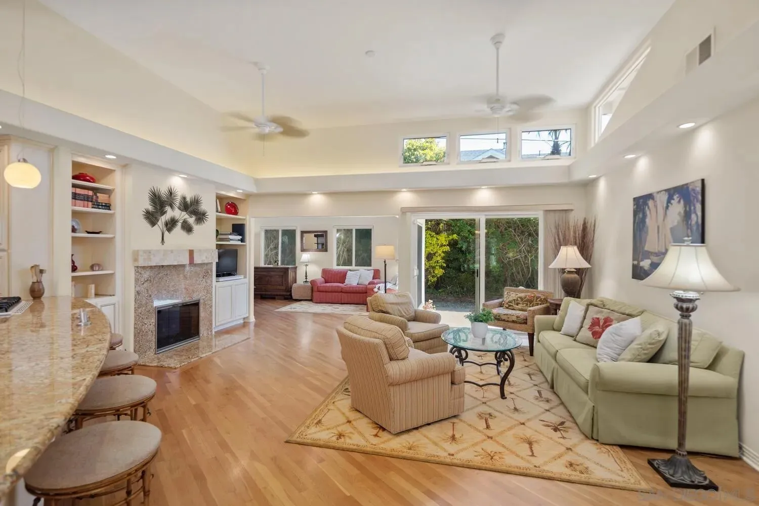 Coronado, California 92118, United States, 3 Bedrooms Bedrooms, ,4 BathroomsBathrooms,Residential,Pending,118073