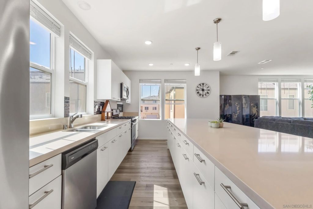 Photo of 5301 Calle Rockfish #98, San Diego, CA 92154 (MLS # 250044945)