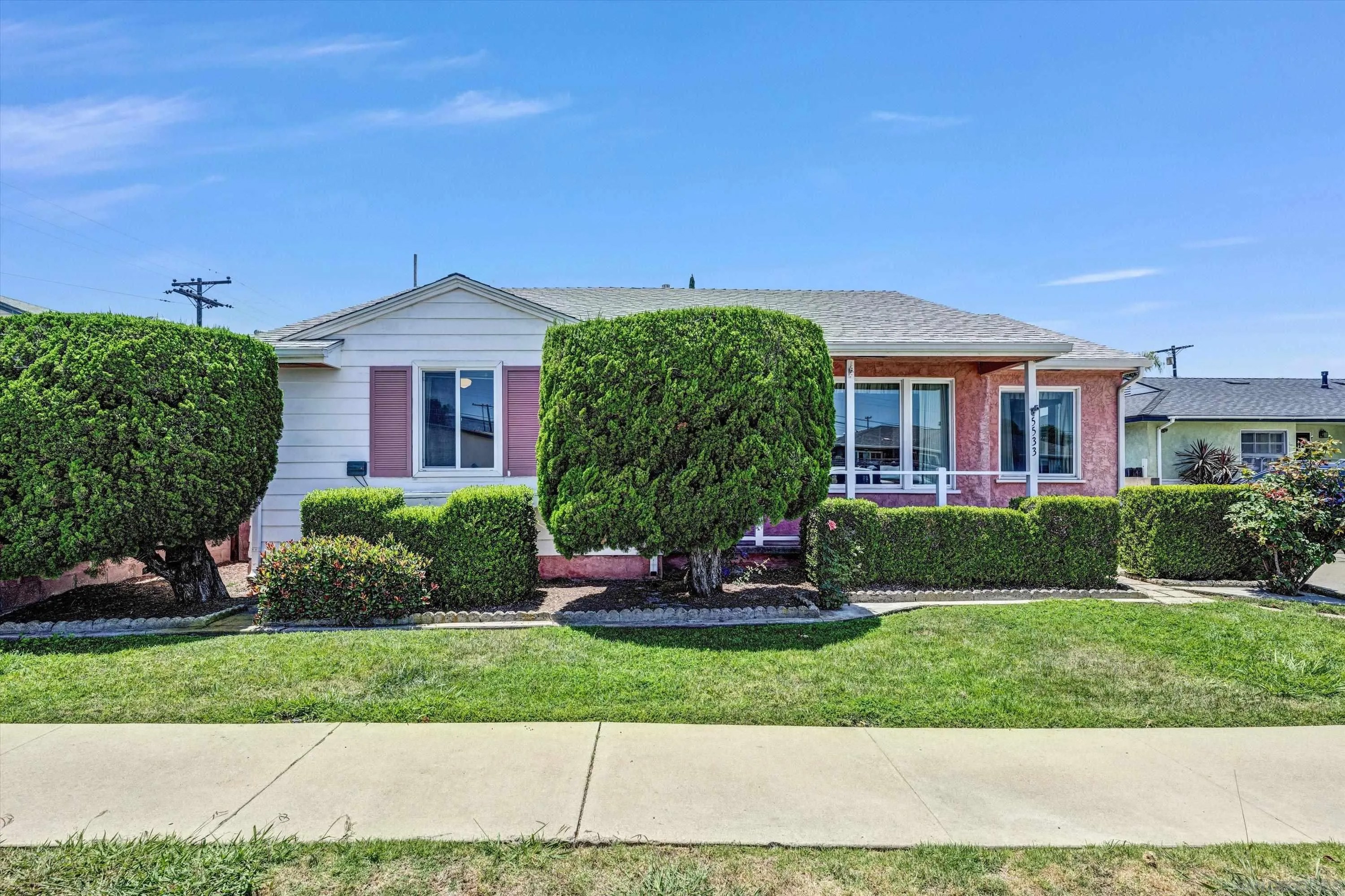 5533 Elgin Ave