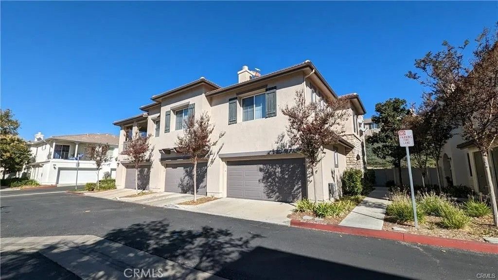Photo of 24343 Allori Way, Valencia, CA 91355 (MLS # SR26050561)