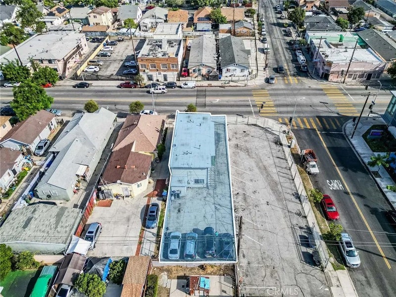1378 E Vernon