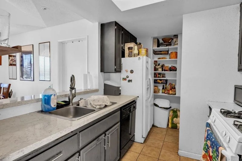 2906 Elm Tree Court