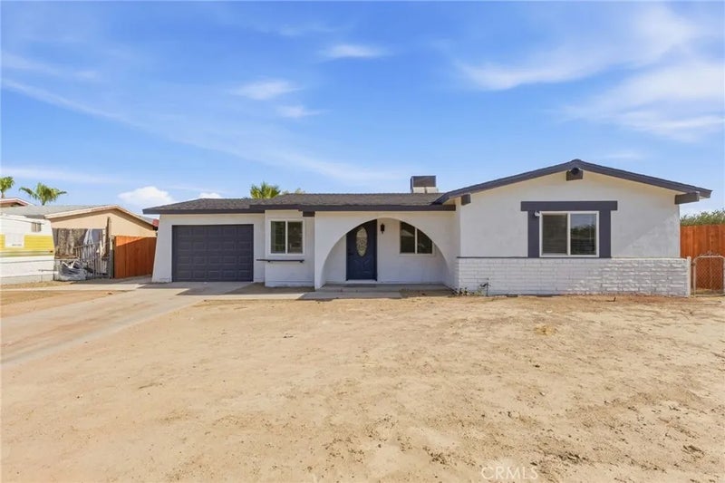 82240 Orange Grove
