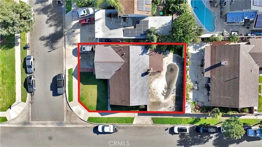 Photo of 4422 E Silverleaf Avenue, Orange, CA 92869 (MLS # PW26004522)