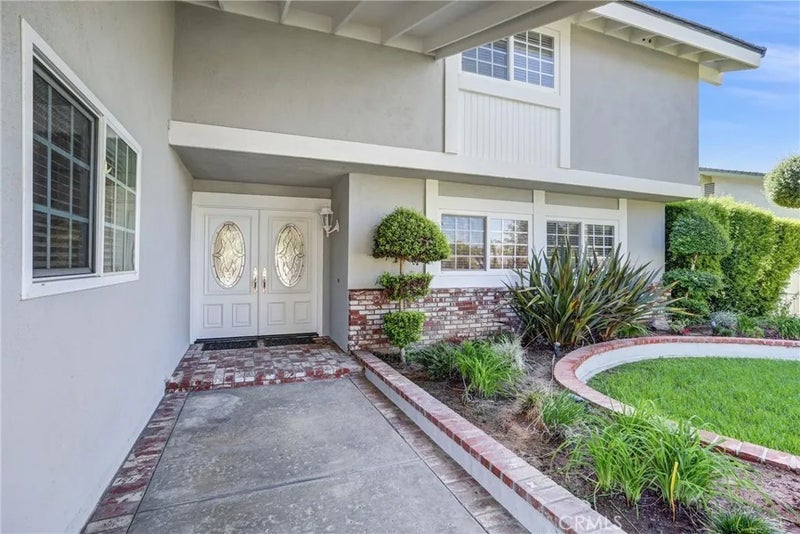 1027 Country Club