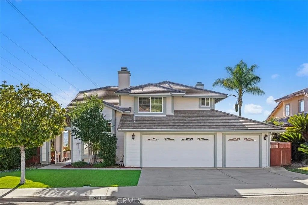 Photo of 2087 Jeremy Ln, Escondido, CA 92027 (MLS # SW26010478)