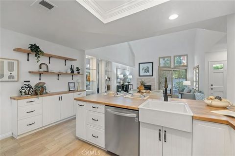 Tiny photo for 83 Briarglen #21, Irvine, CA 92614 (MLS # OC25247631)