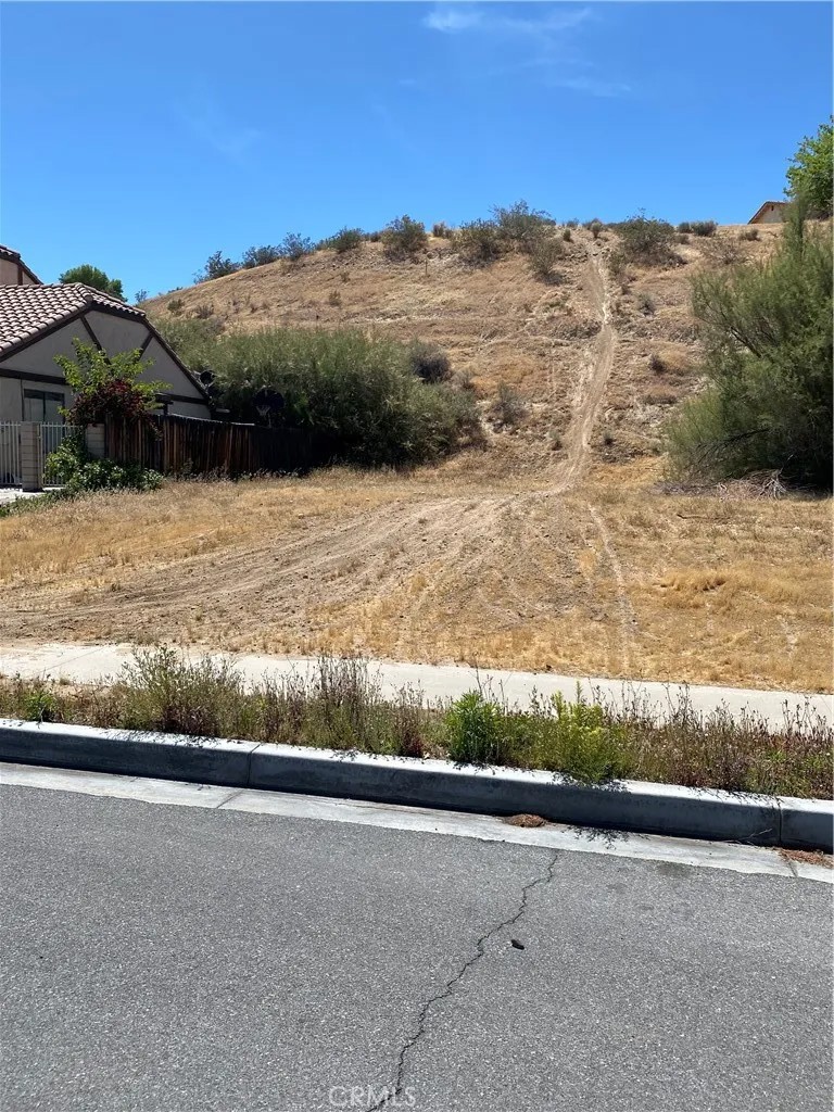 13370 Spring Valley
