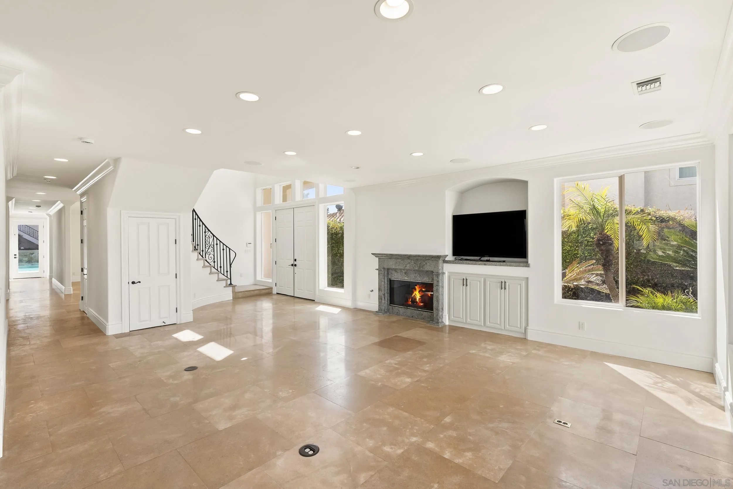 1171 Sunset Cliffs Blvd