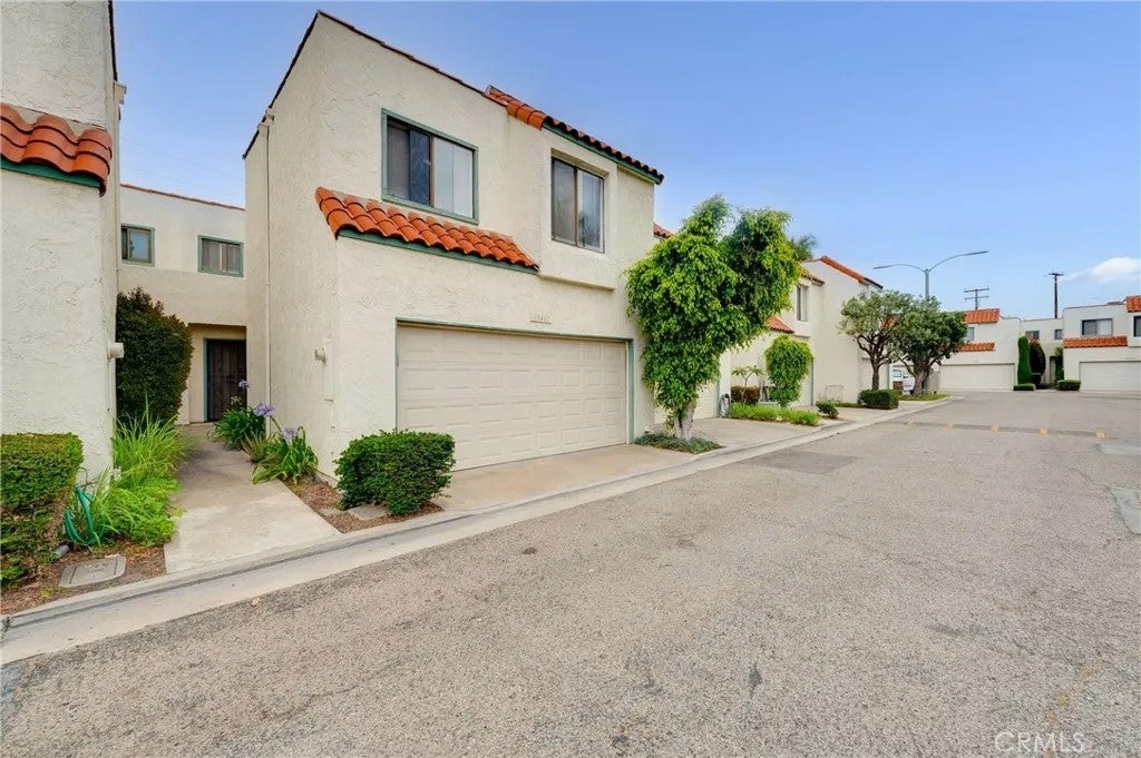 13461 Pepperdine