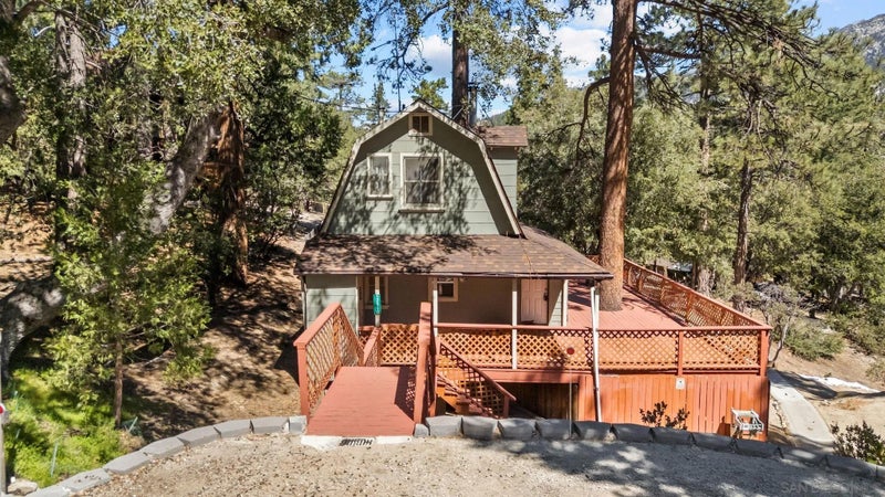 52910 Cedar Dr