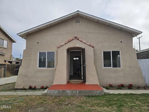 Photo of 225 Comstock Drive, Ventura, CA 93001 (MLS # V1-36746)